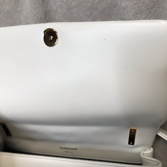 BNWT Burberry Lola bag - Small - Picture 12 of 16